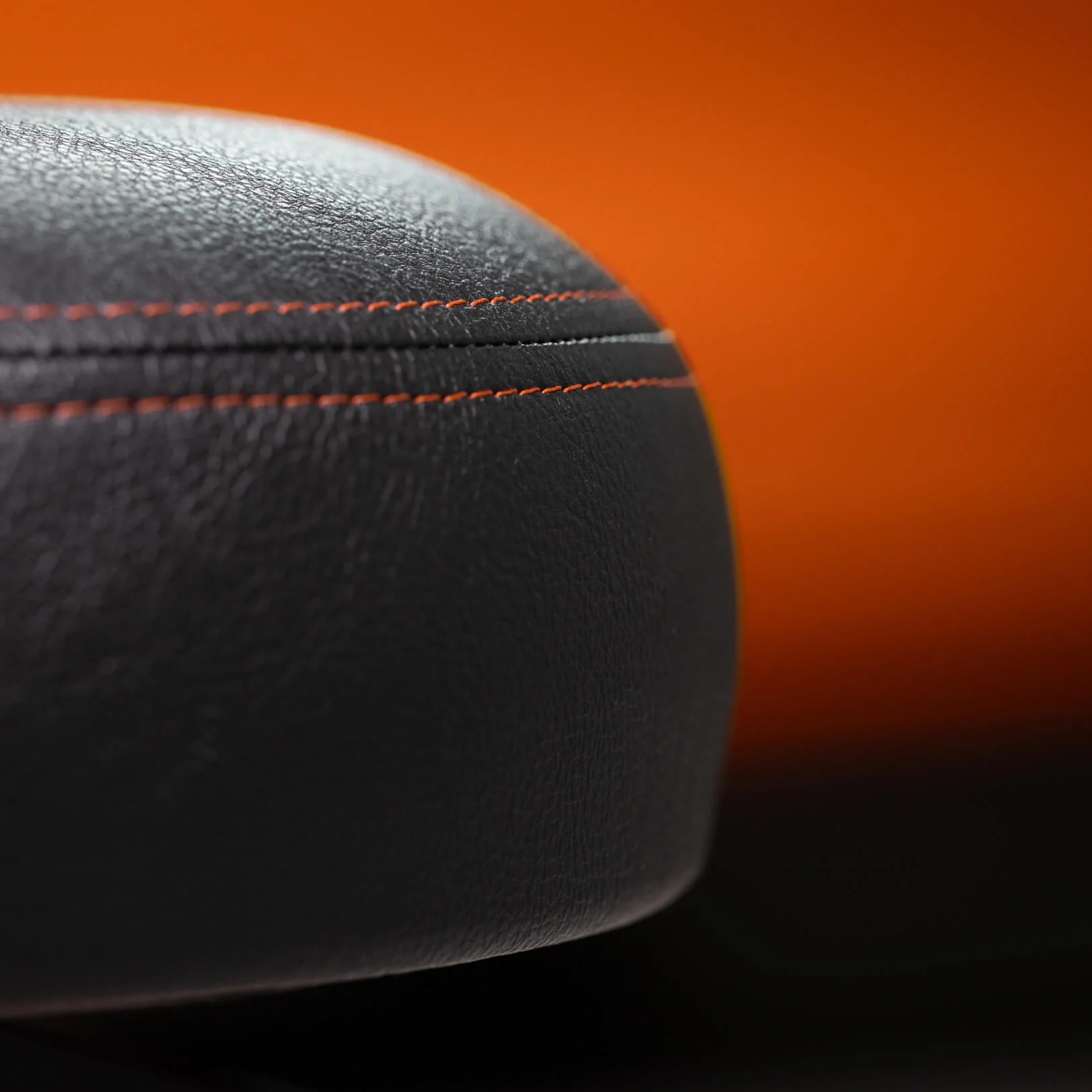 FORD MUSTANG® - COMPETITION ORANGE - Image 10