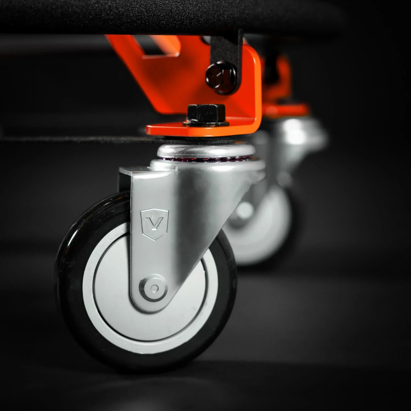 FORD MUSTANG® - COMPETITION ORANGE (ELEVATED) - Image 11