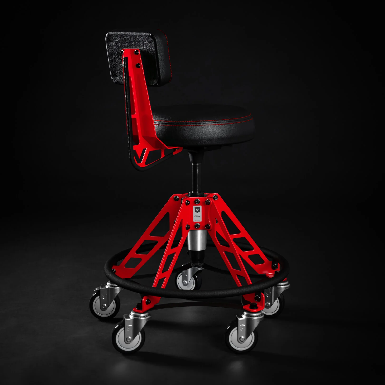 FORD MUSTANG® - RACE RED (ELEVATED) - Image 6