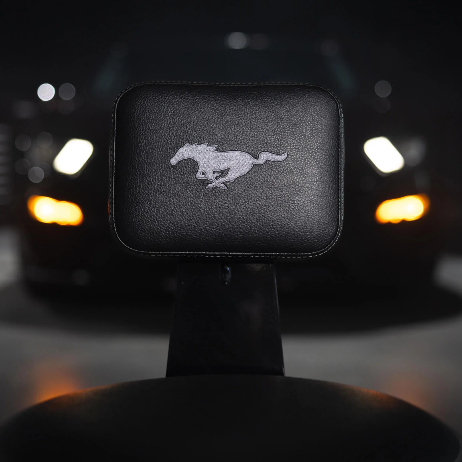 FORD MUSTANG® - SHADOW BLACK (ELEVATED) - Image 7