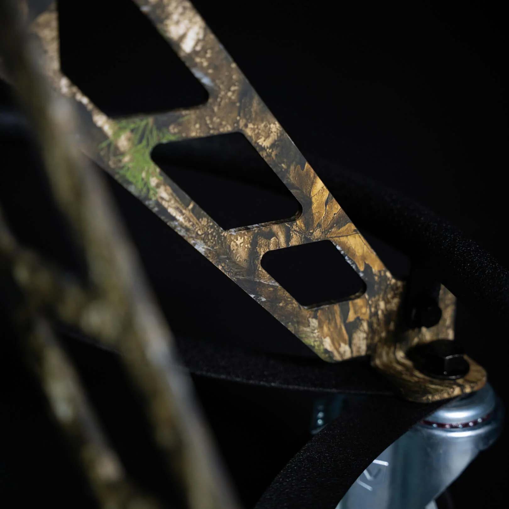 REALTREE® - HYDRO - APX CAMO (ELEVATED STEEL MAX) - Image 5