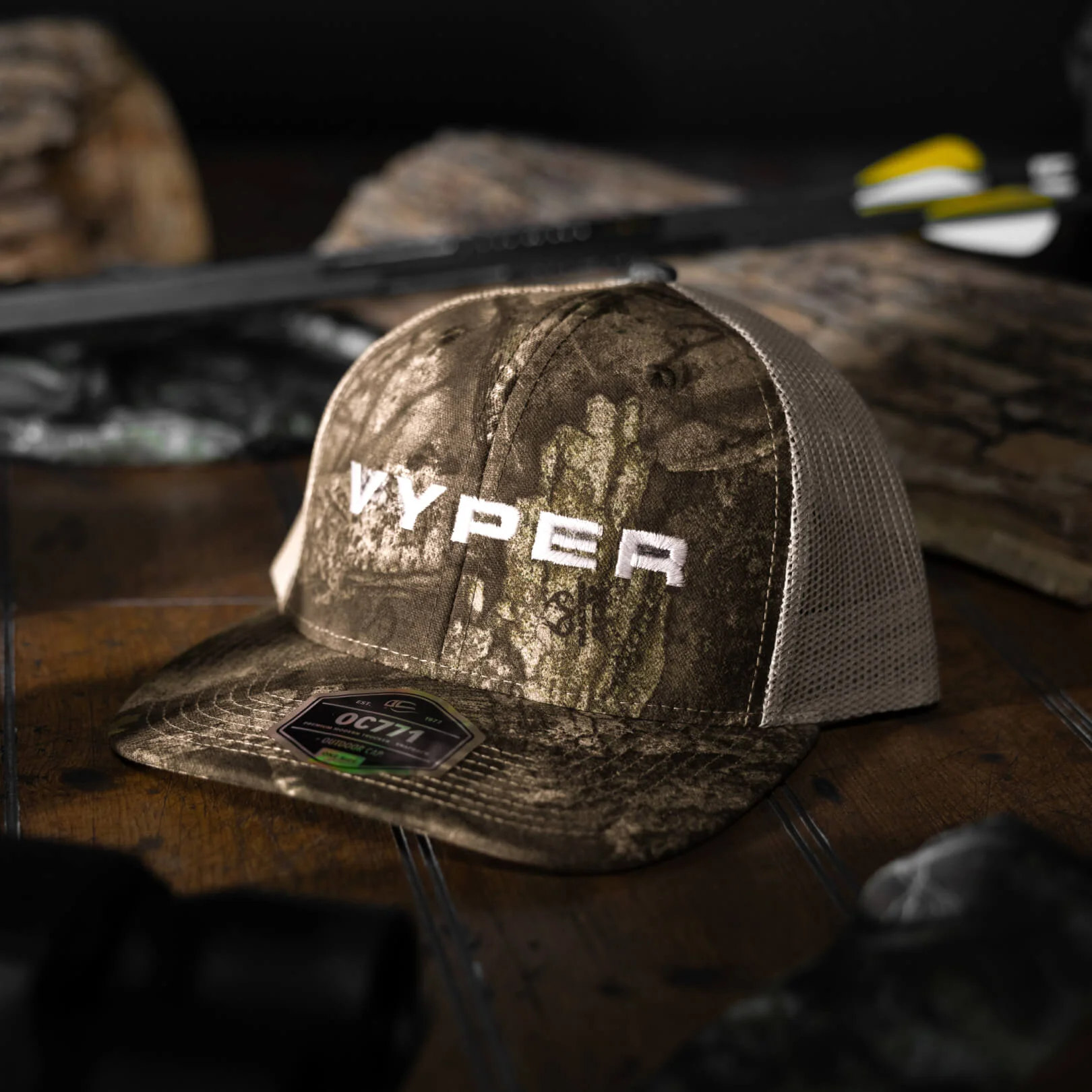 VYPER X REALTREE® APX CAMO TRUCKER HAT - Image 3